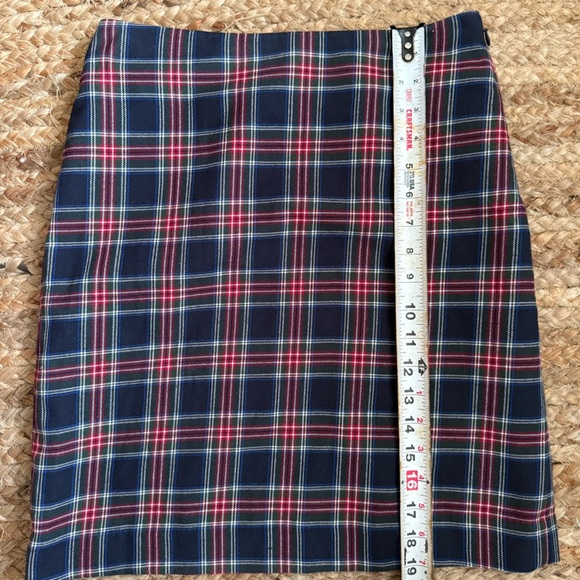 Talbots 2 Petite Blue, Red, and Green Classic Plaid Skirt - Picture 3 of 7